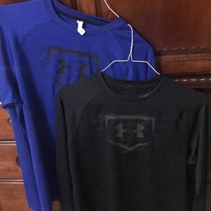 BUNDLE!! 2UNDER ARMOUR DRY FIT LONG SLEEVES